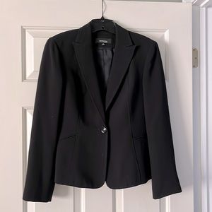 Women’s chic black suit jacket